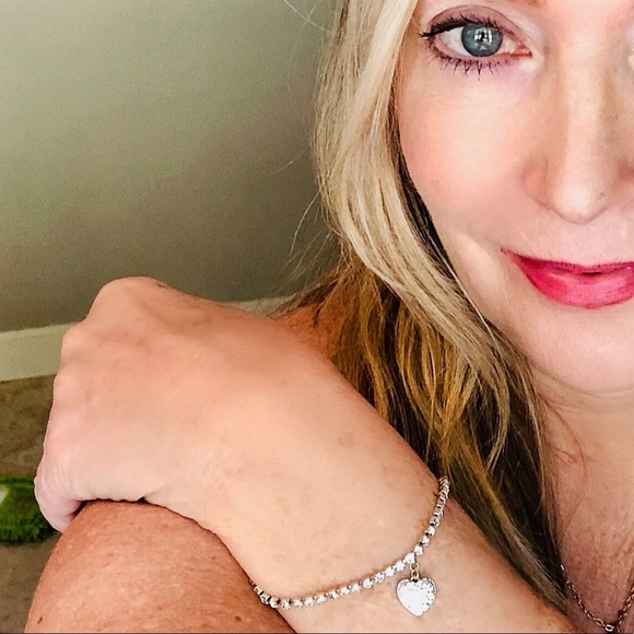 CZ tennis bracelet with heart charm - Picture 7 of 7